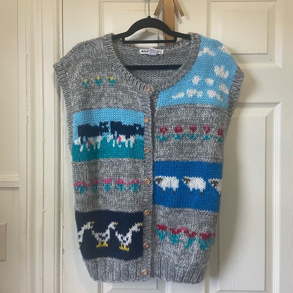 Vintage Novelty Print Grey and Blue Knitted Sweater Vest - Picture 3 of 7